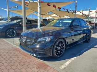 Mercedes Benz C-Class 2018 AED 99,000, Full Option, US Spec, Sunroof, Negotiable