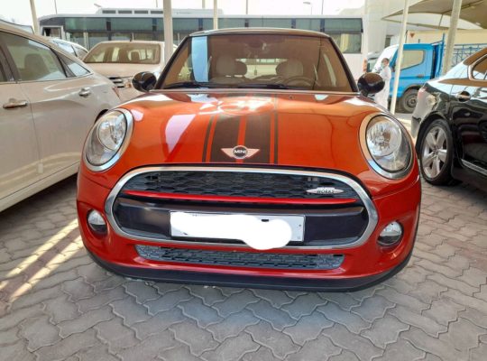 Mini Cooper Country Man 2015 AED 30,000, Full Option, US Spec