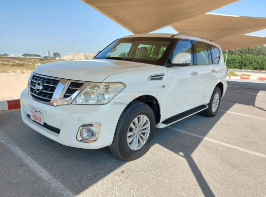 Nissan Patrol 2014 AED 74,000, GCC Spec, Good condition, Navigation System, Fog Lights, Negotiable