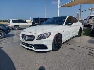 Mercedes Benz C-Class 2016 AED 160,000, Good condition, Full Option, US Spec, Sunroof, Negotiable