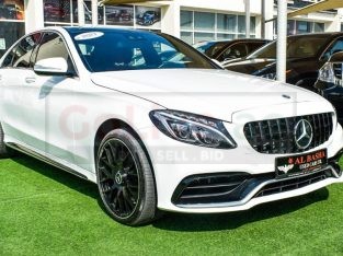 Mercedes Benz C-Class 2017 AED 95,000, Good condition, Full Option, US Spec, Sunroof, Navigation System