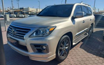 Lexus LX-Series 2014 AED 155,000, GCC Spec, Full Option, Sunroof, Navigation System, Negotiable