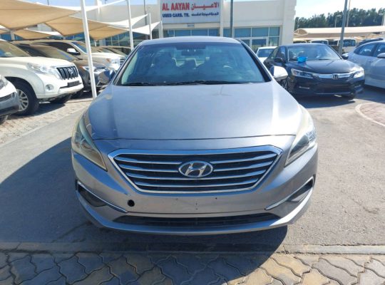 Hyundai Sonata 2015 AED 22,000, US Spec, Navigation System, Fog Lights, Negotiable