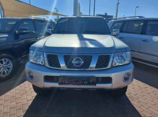 Nissan Patrol 2017 AED 95,000, GCC Spec, Full Option, Sunroof, Navigation System, Negotiable