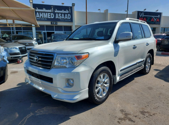 Toyota Land Cruiser 2014 AED 88,000, GCC Spec, Good condition, Full Option, Sunroof,