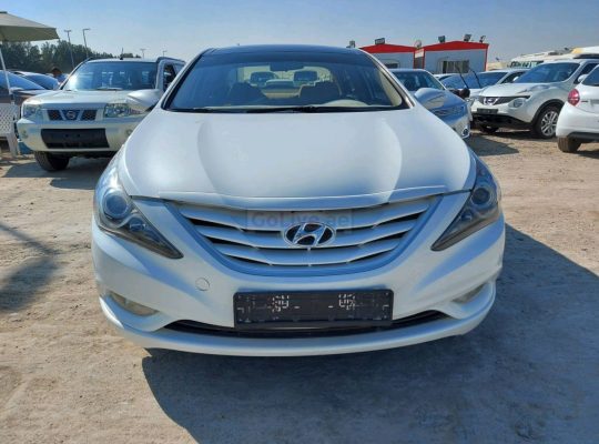 Hyundai Sonata 2012 AED 20,000, GCC Spec, Sunroof