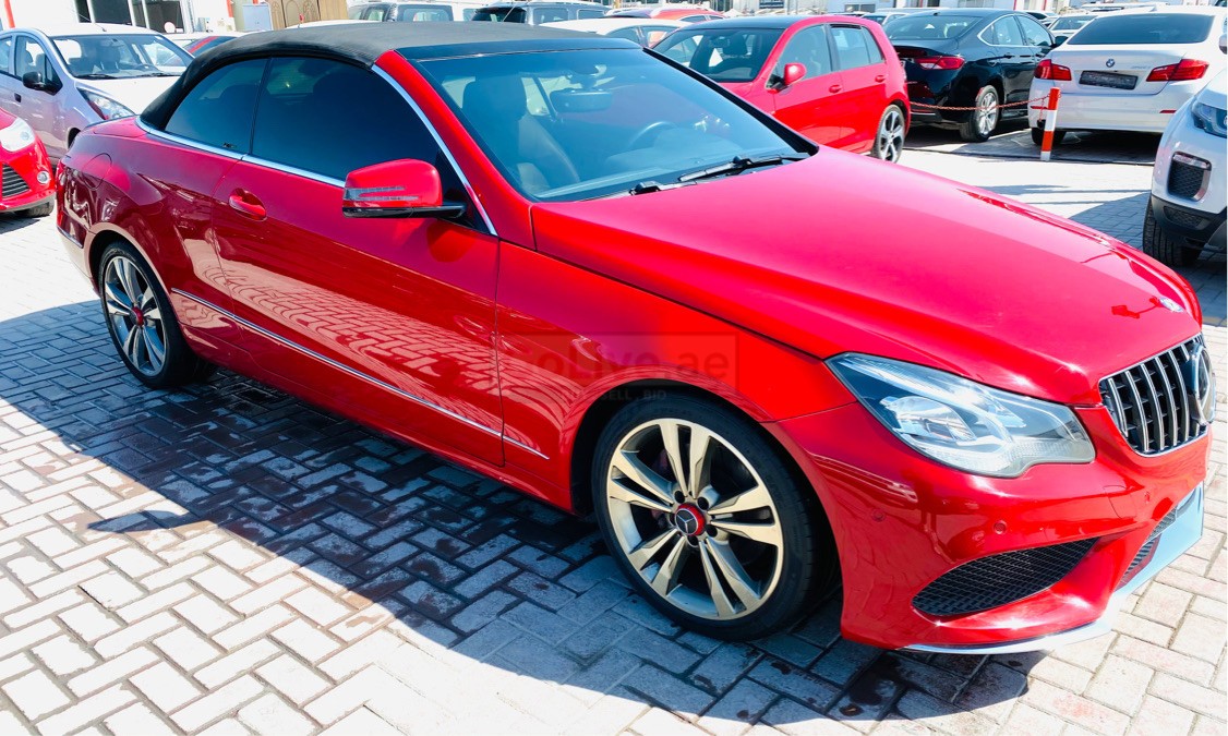 Mercedes Benz E-Class 2014 AED 48,000, Good condition, Full Option, US Spec, Sunroof, Navigation System, Fog Lights, Negotiable