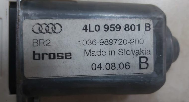 AUDI Q7 2006 TO 2009 FRONT RIGHT & BACK LEFT DOOR WINDOW REGULATOR OEM PART NO 4LO959801B ( Genuine Used AUDI Parts )
