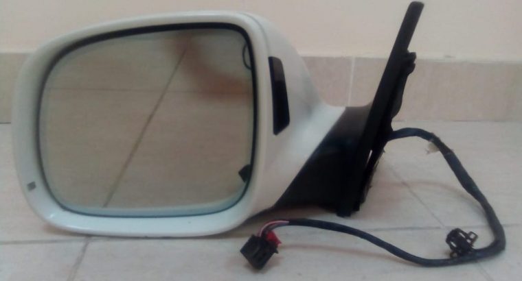 AUDI Q7 2007 2008 2009 LEFT SIDE VIEW MIIROR COMPLETE ASSEMBLY OEM PART NO 4L1857409L ( Genuine Used AUDI Parts )