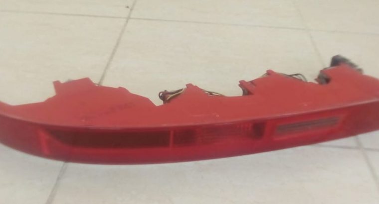 AUDI Q7 2007 TO 2015 REAR REAVERSING BUMPER LIGHT LEFT SIDE OEM PART NO 4L0945095 ( Genuine Used AUDI Parts )