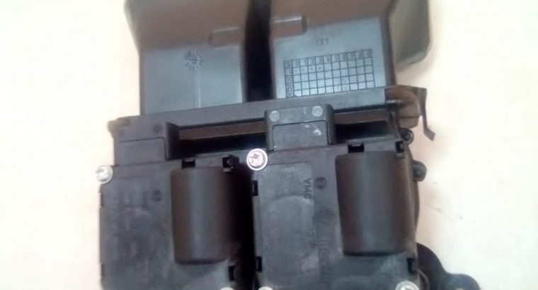 AUDI Q7 A6 2007 TO 2009 HEATER FLAP MOTORS ACTUATOR PART NO 4F0820511B ( Genuine Used AUDI Parts )