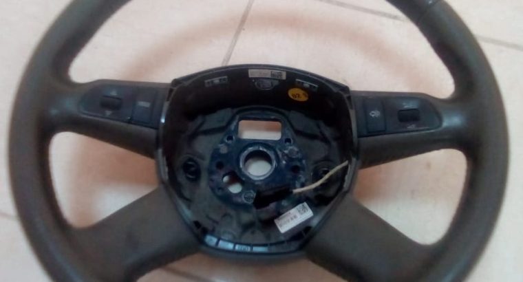 AUDI Q7 A6 C6 2006 TO 2010 LEATHER 4 SPOKE MULTI FUNCTION STEERING WHEEL OEM PART NO 4F0419091AH ( Genuine Used AUDI Parts )