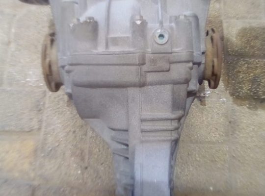 AUDI Q7 2006 TO 2010 VW TOUAREG 2008 REAR DIFFERENTIAL ASSEMBLY PART NO 0AB525017E ( Genuine Used AUDI Parts )