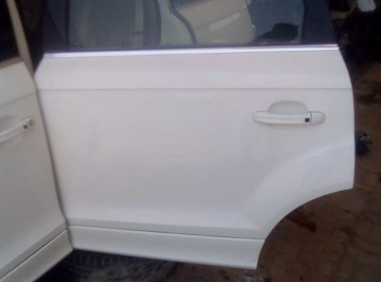 AUDI Q7 2007 TO 2012 REAR LEFT DOOR PART NO 4L0833051 ( Genuine Used AUDI Parts )