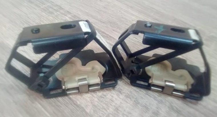 Audi Q7 2007 Left Luggage Cargo Partition Net Bracket PART NO 4F9861735E ( Genuine Used AUDI Parts )