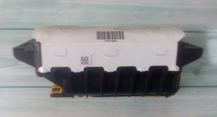 Audi Q7 2007 Right AIR BAG Passenger Dash Bag PART NO 4L0880204A ( Genuine Used AUDI Parts )