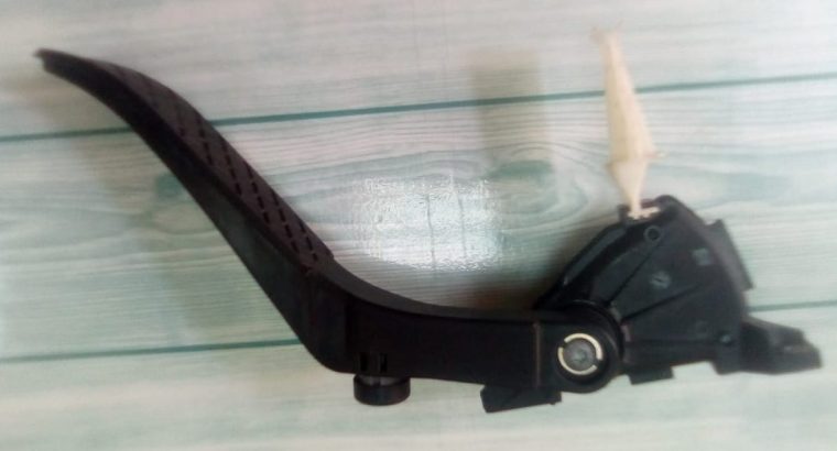 AUDI Q7 VW TOUAREG 2007 TO 2015 ACCELRATOR PEDAL SENSOR PART NO 7L0723507B ( Genuine Used AUDI Parts )