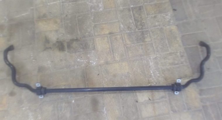 AUDI Q7 2006 TO 2009 REAR ANTI ROLL SWAY BAR PART NO 7L0511025B ( Genuine Used AUDI Parts )