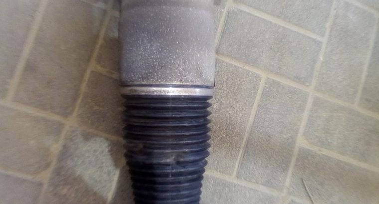 Audi Q7 2007 TO 2009 Cayenne Touareg Rear Right Air Suspension Shock Absorber PART NO 7L8616020 ( Genuine Used AUDI Parts )