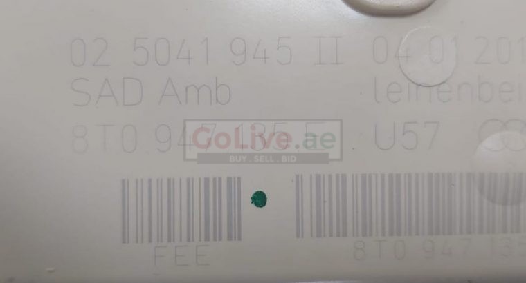 Audi A4 S4 2009 TO 2012 LHD Interior Roof Lighting Lamp Dome PART NO 8T0947135E ( Genuine Used AUDI Parts )
