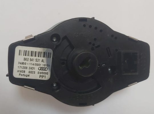 AUDI A4 Q5 2009 TO 2012 HEADLIGHT SWITCH PART NO 8K0941531AL ( Genuine Used AUDI Parts )