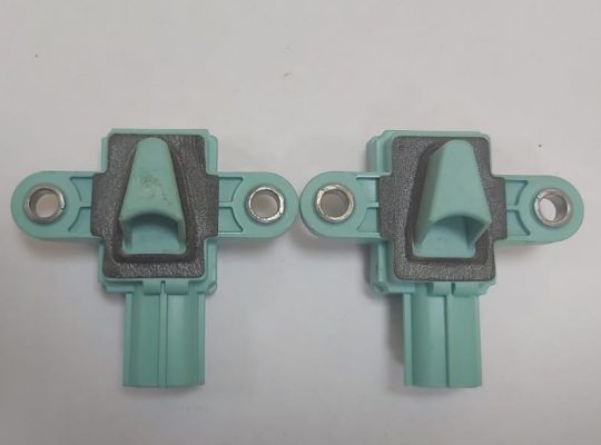 AUDI A4 2009 TO 2012 Front Right LEFT Impact Sensor PART NO 8K0955557C ( Genuine Used AUDI Parts )