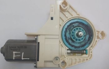 Audi A1 A4 A6 Q3 Q5 Touareg FRONT LEFT Door Window Motor Part No 8K0959801A ( Genuine Used AUDI Parts )