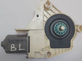 Audi A1 A4 A6 Q3 Q5 Touareg BACK LEFT Door Window Motor Part No 8K0959811A ( Genuine Used AUDI Parts )