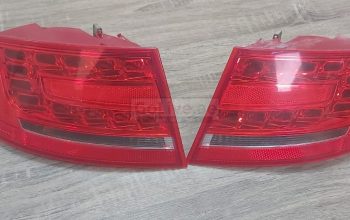 AUDI A4 2009 TO 2012 REAR OUTER TAIL LIGHTS LED RIGHT & LEFT PART NOS 8K5 945 096L & 8K5 945 095L ( Genuine Used AUDI Parts )