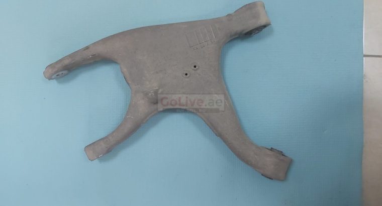 AUDI A4 2009 TO 2012 REAR ARM SUSPENSION RIGHT SIDE PART NO 8K0505312J ( Genuine Used AUDI Parts )