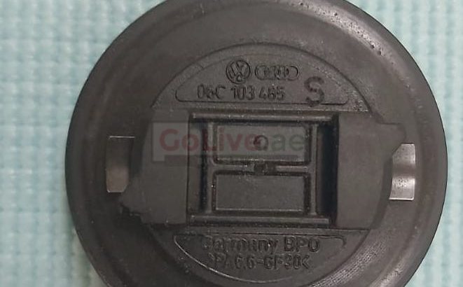 AUDI A4 Q5 VOLKSWAGON 2009 TO 2012 OIL FILLER CAP GENUINE PART NO 06c103485 ( Genuine Used AUDI Parts )
