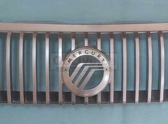 MERCURY MOUNTAINEER 2006 TO 2008 FRONT MAIN SHOW GRILL PART NO 6L94-8200-A ( Genuine Used FORD Parts )