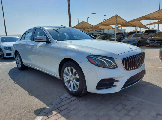 Mercedes Benz C-Class 2017 AED 160,000, Good condition, Full Option, US Spec, Sunroof