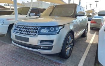 Range Rover Vogue 2015 AED 175,000, GCC Spec, Good condition, Full Option, Sunroof