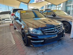 Mercedes Benz C-Class 2013 AED 35,000, Full Option, US Spec, Sunroof, Navigation System, Negotiable