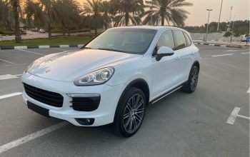 Porsche Cayenne 2016 AED 125,000, GCC Spec, Good condition, Full Option, Turbo, Family, Sunroof, Navigation System, Fog Lights,
