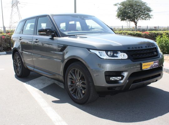 Full Service Report Range Rover Sport 2018 , GCC Spec, Good condition, Warranty, AED 238,000