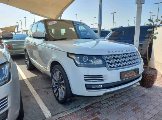 Range Rover Vogue 2014 AED 140,000, GCC Spec, Full Option,