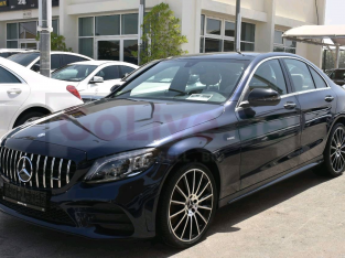 Mercedes Benz C-Class 2018 AED 125,000, Good condition, Warranty, Full Option, Sunroof, Navigation System, Fog Lights