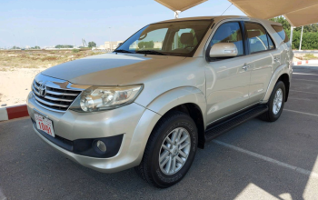 Toyota Fortuner 2013 AED 44,000, GCC Spec, Good condition, Warranty, Full Option, US Spec, Lady Use, Fog Lights, Negotiable,