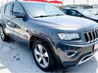 Jeep Grand Cherokee 2015 AED 69,000, GCC Spec, Good condition, Warranty, Full Option, Sunroof, Navigation System, Fog Lights, Nego