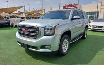 GMC Yukon 2017 AED 115,000, GCC Spec, Good condition, Lady Use, Navigation System, Fog Lights, Negotiable, Full Service Report