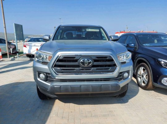 Toyota Tacoma 2019 AED 85,000, Good condition, Warranty, Full Option, US Spec, Navigation System, Fog Lights, Negotiable
