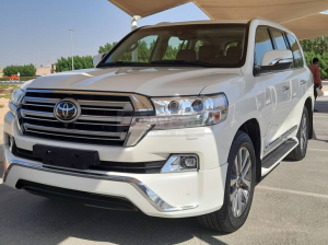 Toyota Land Cruiser 2017 AED 218,000, GCC Spec, Good condition, Full Option, Sunroof, Navigation System, Fog Lights