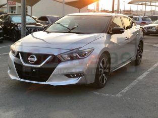 Nissan Maxima 2017 AED 65,000, GCC Spec, Good condition, Sunroof, Navigation System, Fog Lights, Negotiable