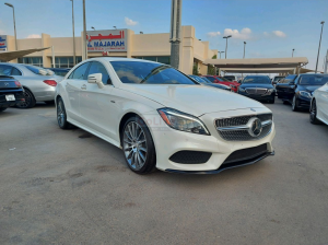 Mercedes Benz CLS-Class 2016 AED 105,000, Full Option, US Spec, Turbo, Sunroof, Navigation System, Fog Lights, Negotiable