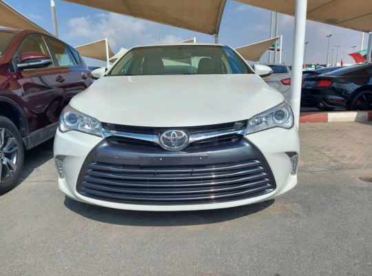 Toyota Camry 2017 AED 55,000, GCC Spec, Good condition, Warranty, Full Option, Lady Use, Navigation System, Fog Lights, Negotiable