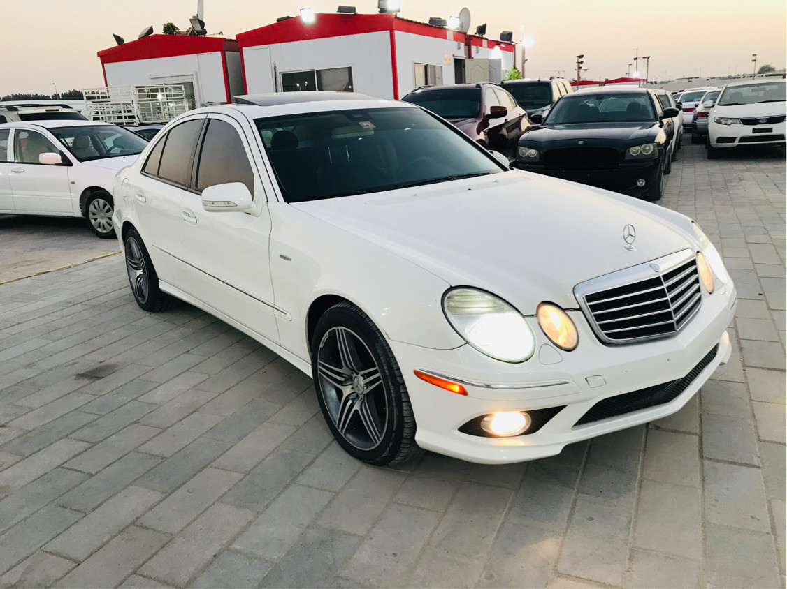 Mercedes Benz 300/350/380 2009 AED 17,000, Good condition, Full Option, US Spec, Family, Sunroof, Navigation System, Fog Lights, N