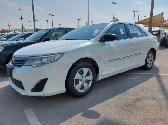 Toyota Camry 2012 AED 25,000, GCC Spec