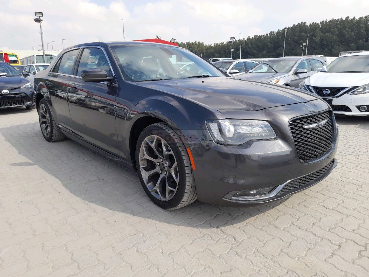 Chrysler AWD 300 S 2016 AED 38,000, US Spec